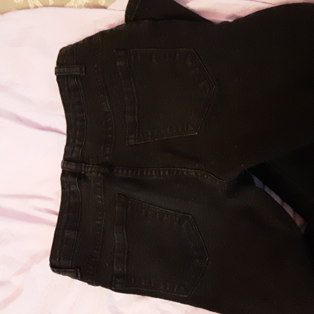 Jeans - Picture 3 of 4